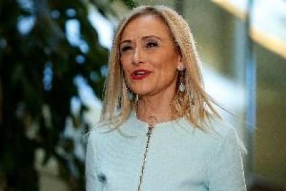 La jutgessa processa Cifuentes pel seu màster a la Rey Juan Carlos