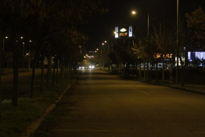 Vista de la calle Margarida Xirgu, en el Parc de l’Aigua, donde ayer tuvieron lugar los hechos. 