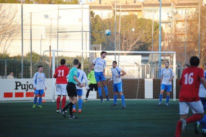 El Mollerussa va retenir els punts davant de l’Alcarràs en una bona segona part.