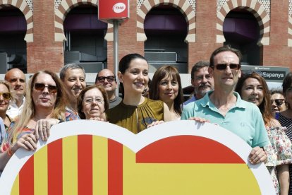 Arrimadas, ayer, en un acto de Ciudadanos en la Plaza de España de Barcelona.