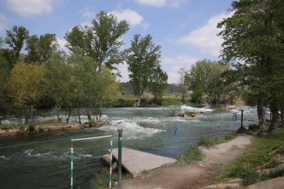 La Copa de España de Ponts sigue en peligro por la crecida del río