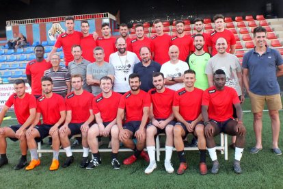 El Tàrrega inició ayer los entrenamientos de pretemporada en el curso de su regreso a Primera Catalana.