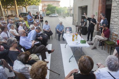 La inauguració de l’hostal diumenge passat.