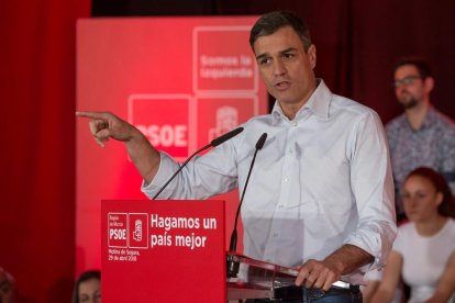 Pedro Sánchez va criticar ahir l’actitud de Ciutadans a Madrid.