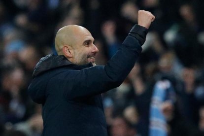 Pep Guardiola celebra la victòria del City sobre el Liverpool.