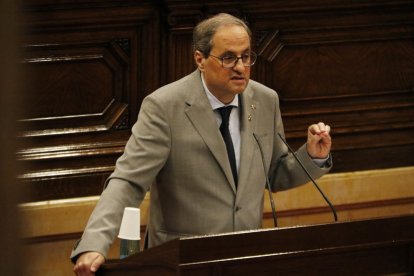 El presidente del Govern, Quim Torra, interviniendo durante el pleno monográfico sobre la covid-19.