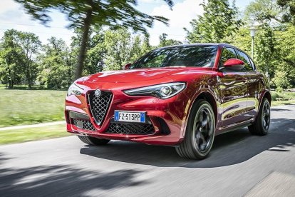 Aquesta vegada l'Alfa Romeo Stelvio Quadrifoglio s'ha imposat a onze competidors, inclosos els SUV més potents de les principals marques alemanyes, italianes i britàniques.