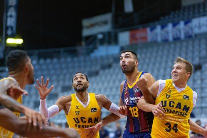 El tarraguense Oriola durante el amistoso en Lleida ante el Murcia.