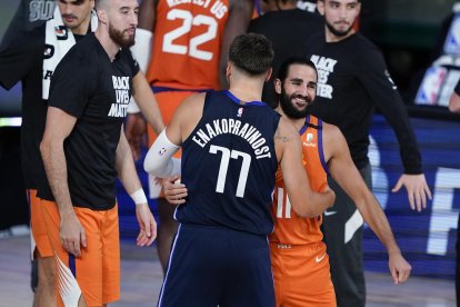 Els Suns d'un sensacional Ricky Rubio superen els Mavericks