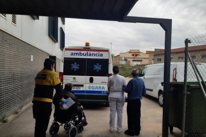 Trasllat de padrins de Balaguer a Anglesola el 12 de març.