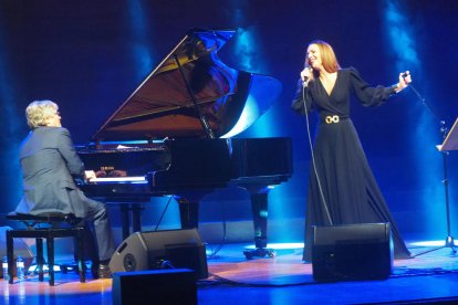 Chano Domínguez y Mariola Membrives, en el Auditori de Lleida.