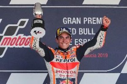 Marc Màrquez gana con autoridad en Jerez y recupera el liderato en MotoGP