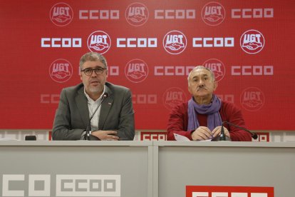 Los líderes de CCOO y UGT, Unai Sordo y Josep Maria Àlvarez, ayer, en Madrid.