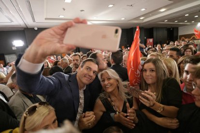 El presidente del Gobierno en funciones, Pedro Sánchez, en un acto en Granada.