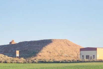 L’abocador del Baix Cinca a la partida de Cardiel.