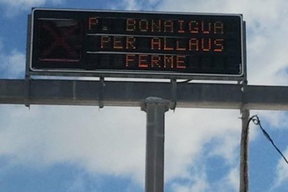 Imatge d'arxiu d'un cartell al Port de la Bonaigua.