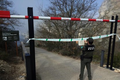 Uno de los tres escaladores denunciados en Santa Linya. 