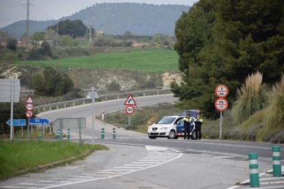 Imagen de archivo del cerco policial en torno a la ciudad de Igualada.