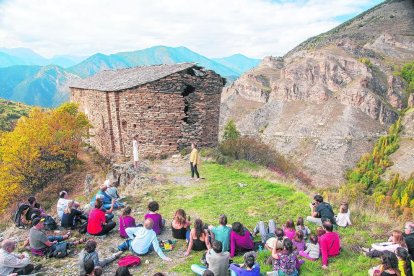 Imatge d'arxiu d'un espectacle de dansa a l'Aplec Saó, organitzat pel Centre d'Art i Natura de Farrera.