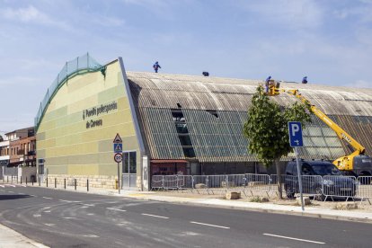 Imatge de les obres al pavelló poliesportiu de Cervera.