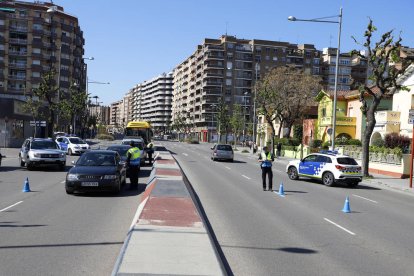 Imatge del control de dijous passat de la Guàrdia Urbana al passeig de Ronda.