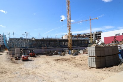 Primera fase de las viviendas unifamiliares que se están construyendo en la calle Yehudi Menuhin. 