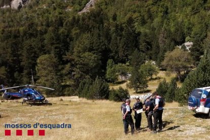 Mossos d’esquadra de la unitat de Montaña al lloc.