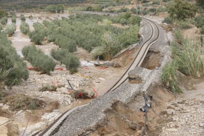 Imatge d’arxiu d’un tram de via danyat als Omellons.