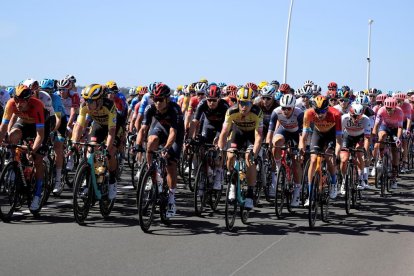 Cap ciclista que participa en la prova gal·la va donar positiu en la tercera ronda de tests.