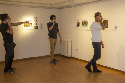 Inauguración de la exposición ‘Els grans mements de la història de Tàrrega’ en la Sala Marsà.