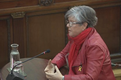 Virgínia Martínez ha explicat al Suprem que un agent li va dir 