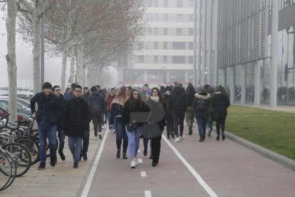 Estudiants aquest divendres al Campus de Cappont de la UdL.