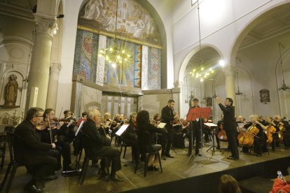 Mollerussa disfrutó ayer del estreno en Ponent de la Orquestra Ars Medica, integrada por médicos.