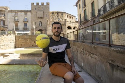 Maikel Molina.Futbolista de l'UE Tàrrega