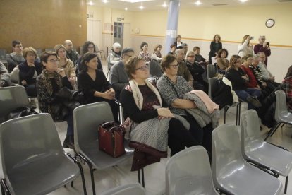 Els comerciants van ser distingits ahir al Centre Cívic de la Mariola.