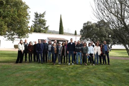 Imatge de família del Govern espanyol abans de la reunió a Quintos de Mora (Toledo).