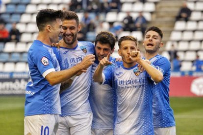 El Lleida se exhibe ante el Villarreal B