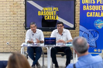 Francitorra y Aril, durante la presentación del programa electoral.