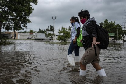 Els efectes de l’huracà Delta a l’estat de Louisianaa.