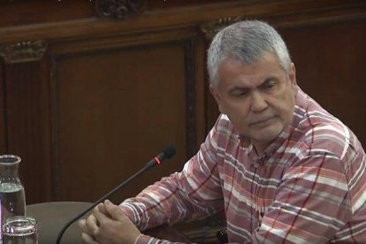 Joan Torres, veí d’Anglesola, ahir, al Tribunal Suprem.