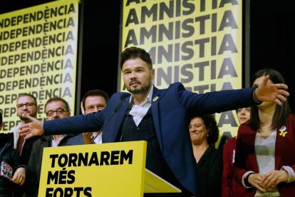 Los republicanos ganan en Cataluña y la CUP entra en el Congreso con 2 diputados