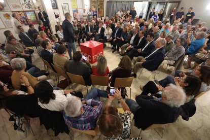 Imagen de acto de precampaña en el que participó Ábalos y otros cargos del PSOE. 