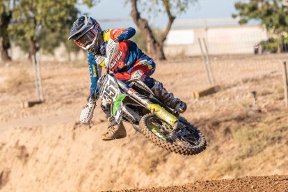 Carlos Prat, del Moto Club Segre, durante la prueba de MX85 juvenil, en la que fue segundo.