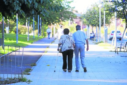 Más de 1.200 leridanos aún están a la espera de pasar la valoración para acceder a la ayuda. 