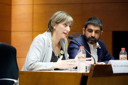 Los consellers de Salud y Asuntos Sociales, ayer en la presentación. 