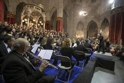 Un concert durant la festa del Santíssim Misteri de Cervera.