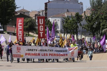 Sindicatos piden que los empleados recobren poder adquisivo.