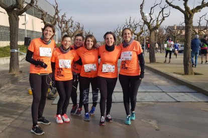 Un grupo de participantes de la Cursa del Sant Tornem-hi.