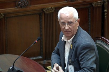 Nemesio Fuentes, agente jubilado de la Policía Nacional, ayer, durante su declaración en el Supremo.