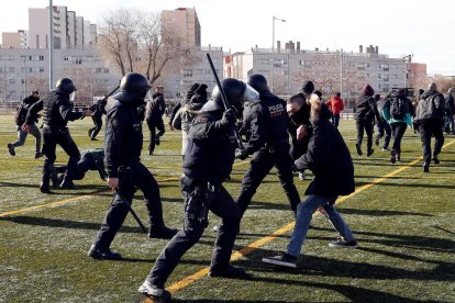 Incidentes en L’Hospitalet y Blanes por actos protagonizados por Vox